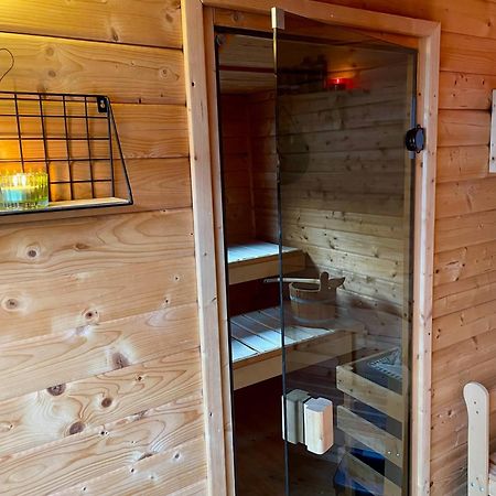 Modernes Holzhaus Im Skandinavischen Stil Mit Sauna, Garten Und 2 Katzen Norderstedt Luaran gambar