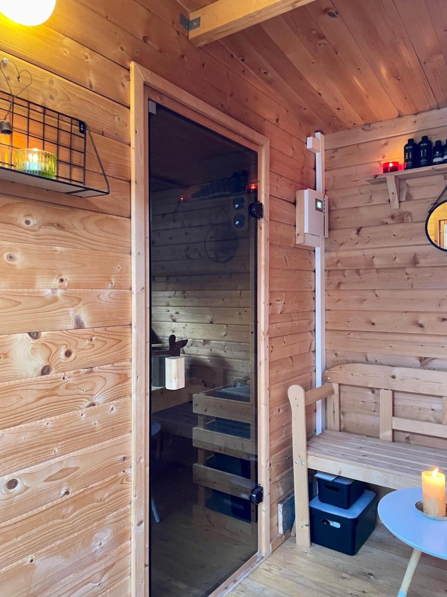 Modernes Holzhaus Im Skandinavischen Stil Mit Sauna, Garten Und 2 Katzen Norderstedt Luaran gambar